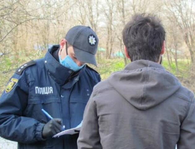 Рада схвалила штрафи за неносіння масок у громадських місцях