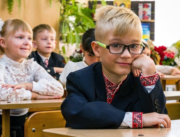 Восьмеро школярів з Волині отримуватимуть по 2200 гривень стипендії