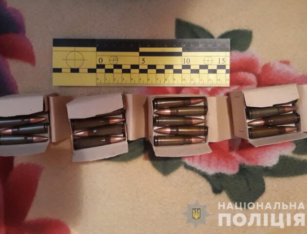 На Волині в чоловіка вилучили зброю