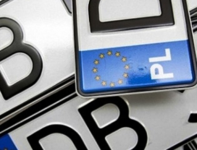 Фальшиві документи: у «Ягодині» конфіскували авто «на бляхах». ФОТО