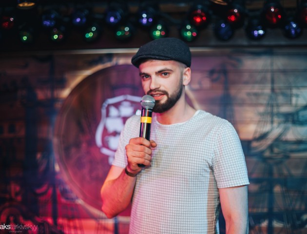 У луцькому «Кораблику» відсвяткували річницю StandUp. ФОТО