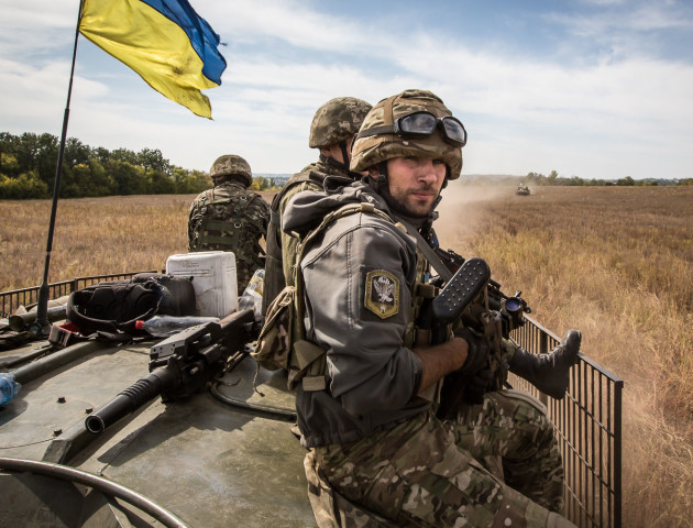 «Подаруй посмішку воїну»: опублікували зворушливе відео з українськими військовими