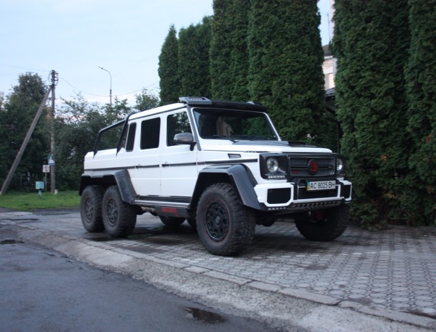 У Луцьку їздить одне з найдорожчих авто в Україні, – ЗМІ. ФОТО