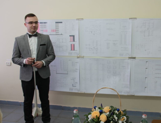 У Луцькраді пояснили, чому керівником відділу став 23-річний випускник вишу
