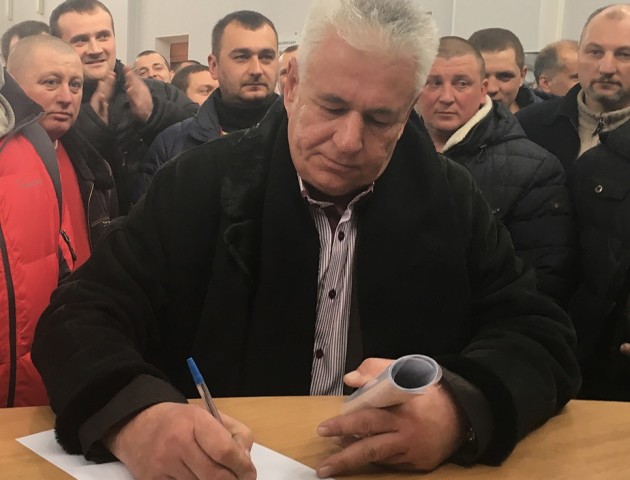 Директор шахти №9 «Нововолинська» написав заяву про звільнення