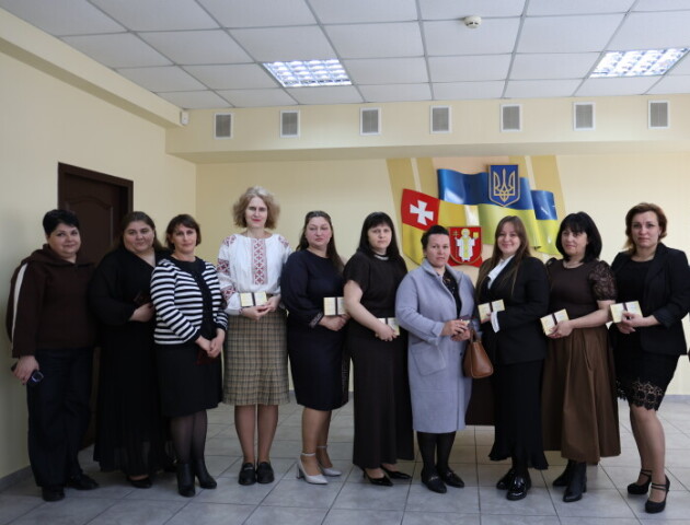 Дев’ятьом жінкам з Луцької громади дали звання «Мати-героїня»