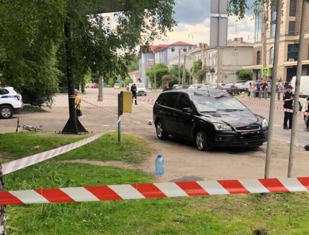 Затримали лучанина, який збив батька з дітьми на переході і ухилявся від покарання