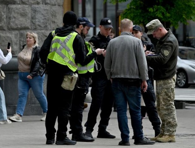 Як ТЦК знаходить військовозобов'язаних, які не оновили дані