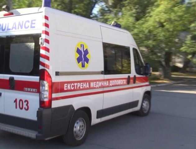 На Волині зіткнулись бус і легковик: постраждало 5 людей, серед них – діти