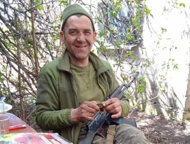 «Переді мною не треба клякати. Ставайте на коліна перед Богом!», - говорив загиблий воїн з Волині
