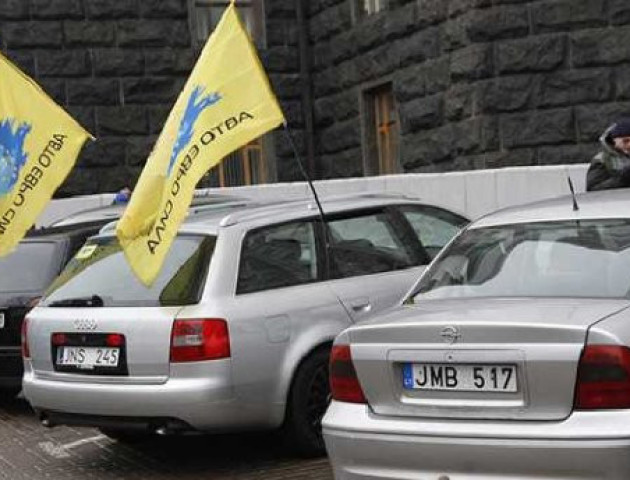 Власники нерозмитнених авто готують нову акцію протесту