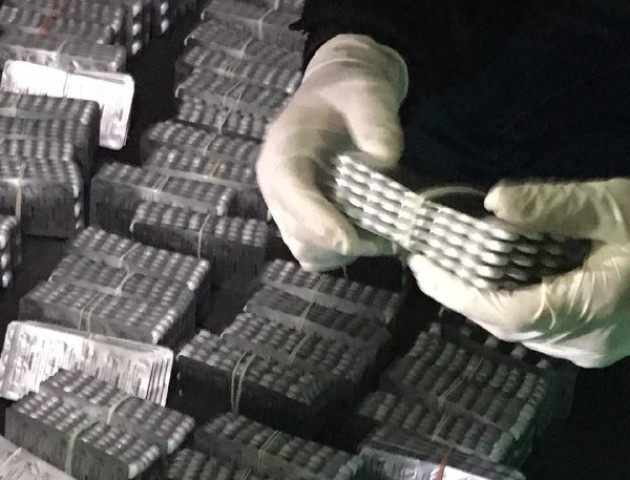 На Ягодині перекрили канал постачання наркотиків, які розвозили по всій Україні