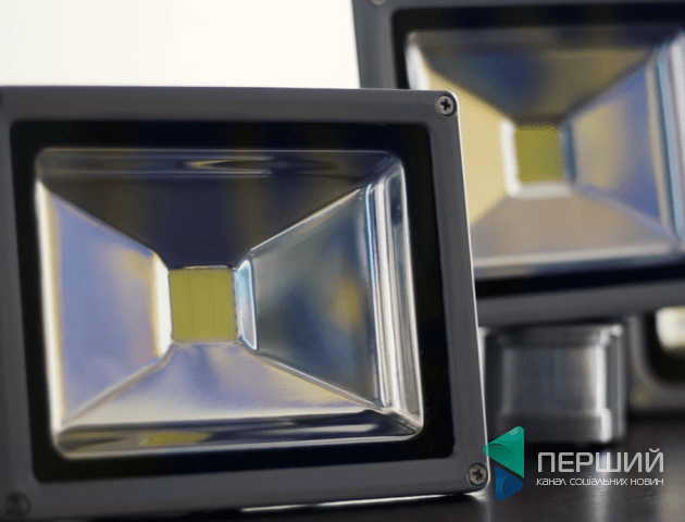 Лише цього тижня у ТзОВ «Апельсин» LED-прожектори за акційною ціною. ВІДЕО