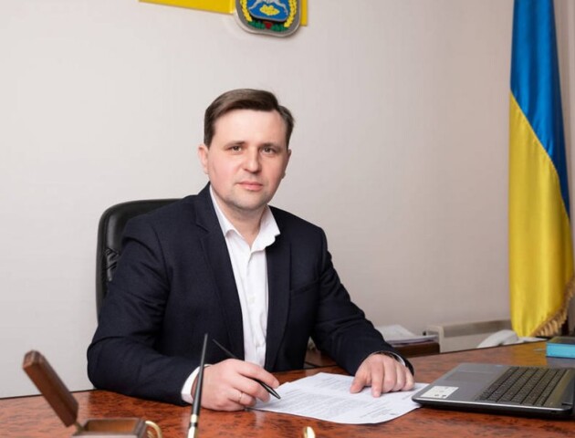 Голова Луцької райради склав повноваження і виїхав за кордон: каже, через погрози