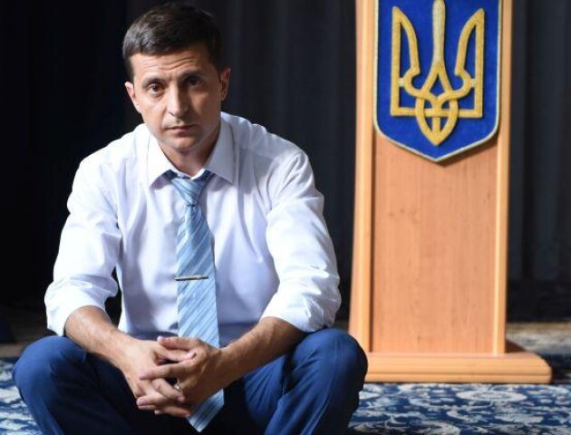 Зеленський розпускає Верховну Раду