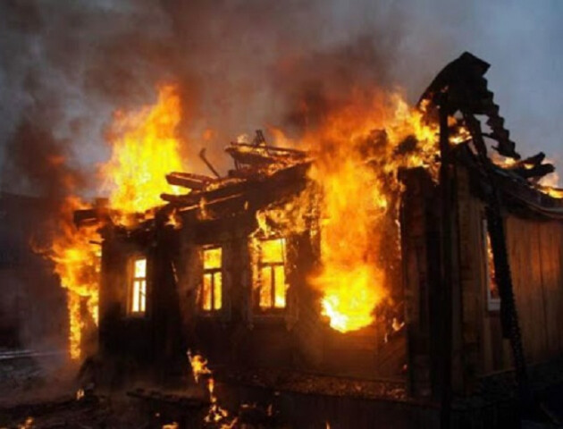 На Волині у вогні загинув чоловік