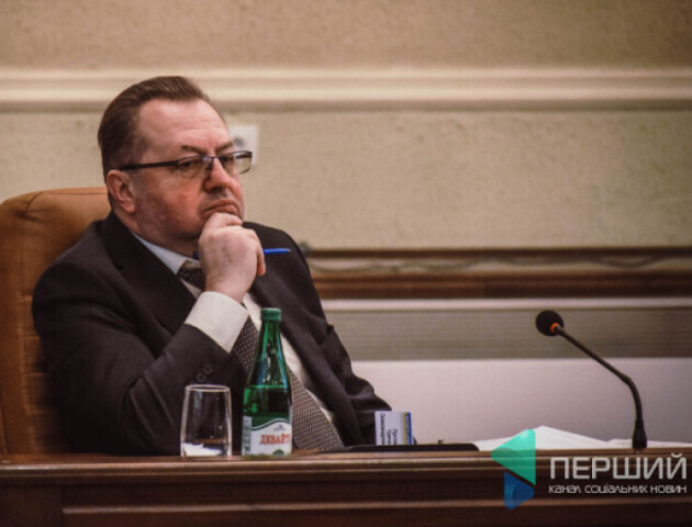 Зарплатний скандал у Волиньраді: Пустовіт потролив Вусенко
