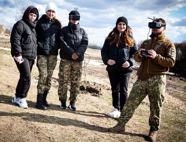 Волинські нацгвардійці навчали студентів ВНУ