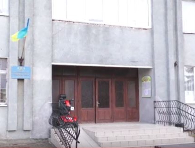 Що відомо про кандидатів на посаду Гіркополонківського голови. ВІДЕО