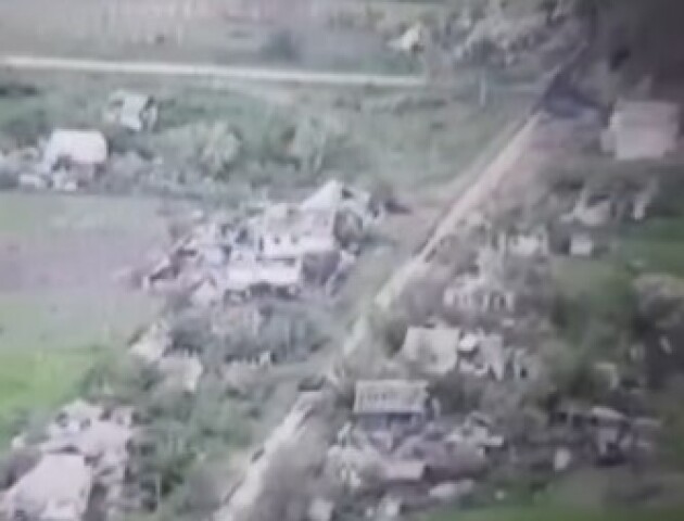 Артилеристи Волинської тероборони влучили на Донеччині в російський танк
