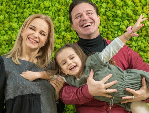 Відома українська телеведуча відверто розповіла про материнство