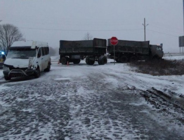 На Волині негода залишила без світла майже 20 населених пунктів