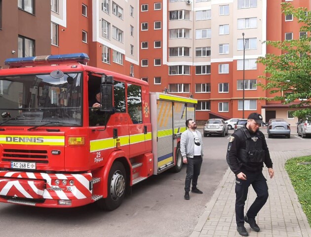 У Луцьку в квартирі знайшли мертвим чоловіка