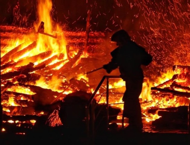 У селі на Волині згорів молодий чоловік