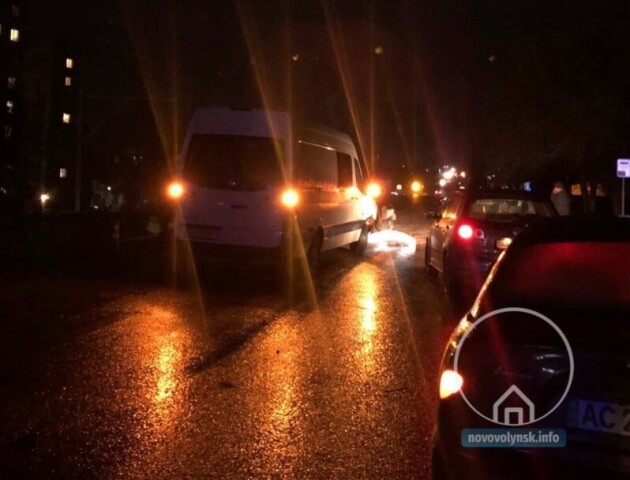 У вечірній аварії на Волині загинула працівниця терцентру