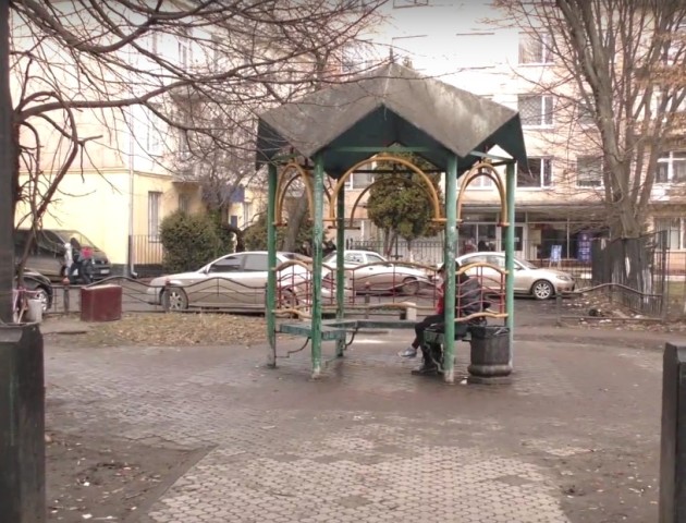 У центрі Луцька буде сквер за 650 тисяч гривень. ВІДЕО