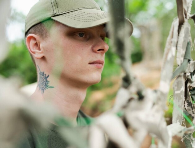 «Ми почали стріляти так, що аж гайки з машини летіли», — командир бойової машини Ярослав
