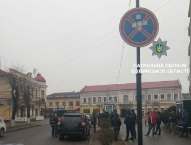 Поліція притягне до відповідальності водія, який у Ковелі напав на патрульного