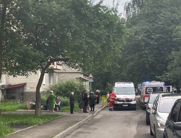 У Луцьку дівчина вчинила самогубство: подробиці трагедії