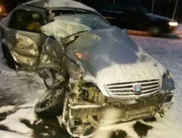 На Рівненщині у ДТП загинули двоє військових