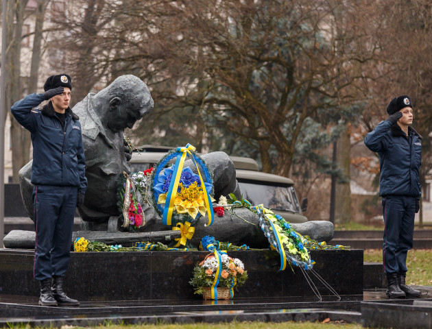 У Луцьку вшанували визволителів міста. ФОТО
