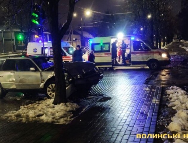 У Луцьку зіткнулися два легковики