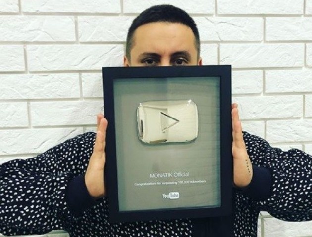 Monatik отримав срібну кнопку YouTube