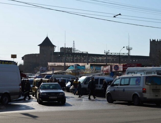 Луцька міськрада виграла суд в облспоживспілки щодо Центрального ринку