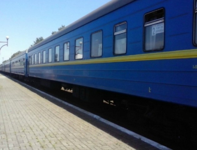 Як курсуватиме додатковий потяг «Київ-Ковель» на новорічні свята