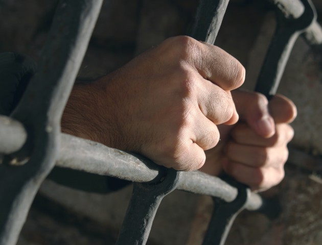 Лучанин за побиття поліцейської може «сісти» на 5 років