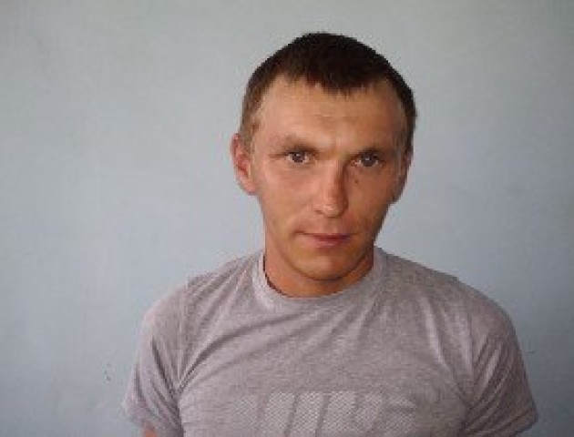 Волинян просять допомогти у пошуку грабіжника. ФОТО