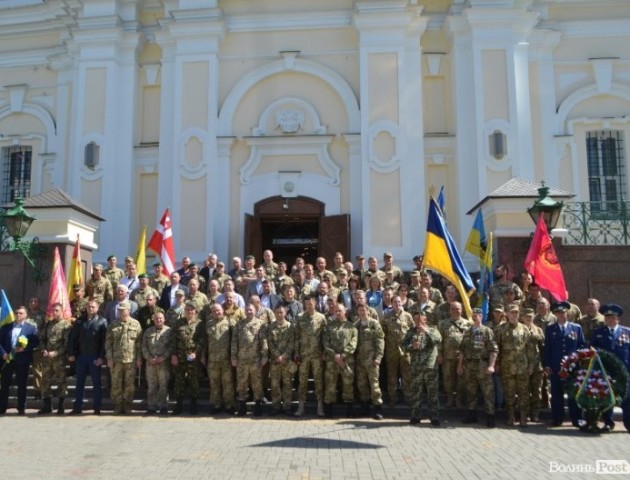 У Луцьку вшанували загиблих  учасників АТО