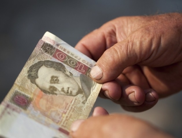 Лучани з інвалідністю отримають по 300 гривень від міськради