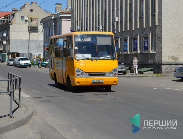 Луцькі студенти вимагають знижку на проїзд в маршрутках. ВІДЕО