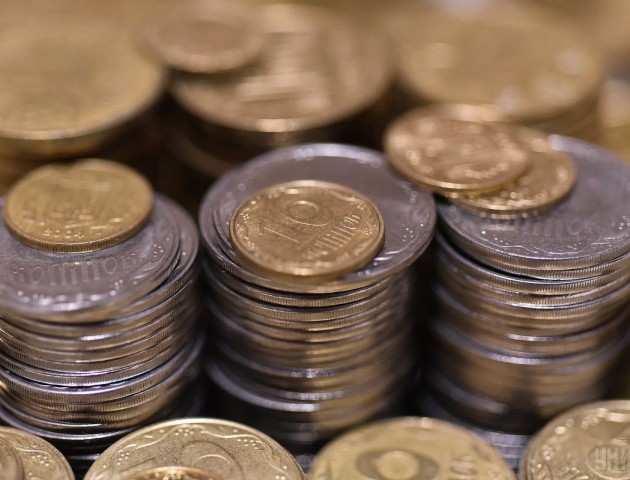 У Луцьку з’ясовували, кому на користь заокруглення дрібних монет