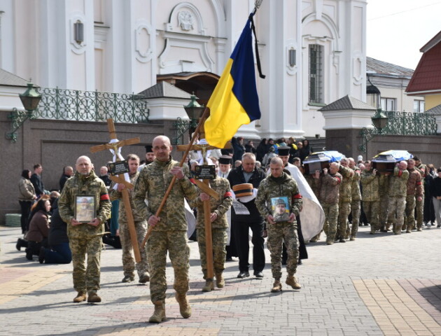 У Луцьку прощалися ще з двома Героями