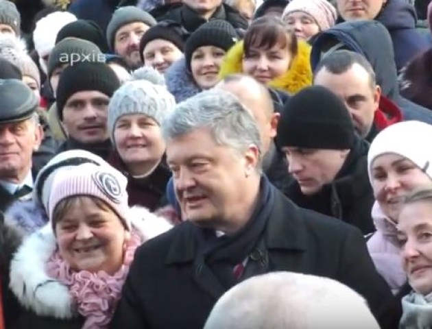 Як політологи оцінюють приїзд Петра Порошенка на Волинь. ВІДЕО