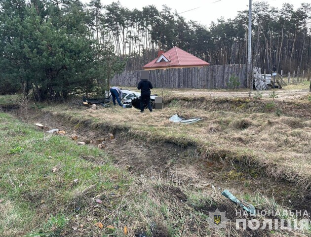 У Ковельському районі автівка злетіла в кювет та перекинулася