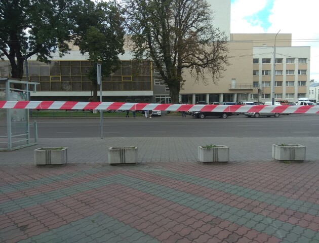 Постріли, 20 заручників, рух проспектом Волі перекрили. Подробиці інциденту в центрі Луцька