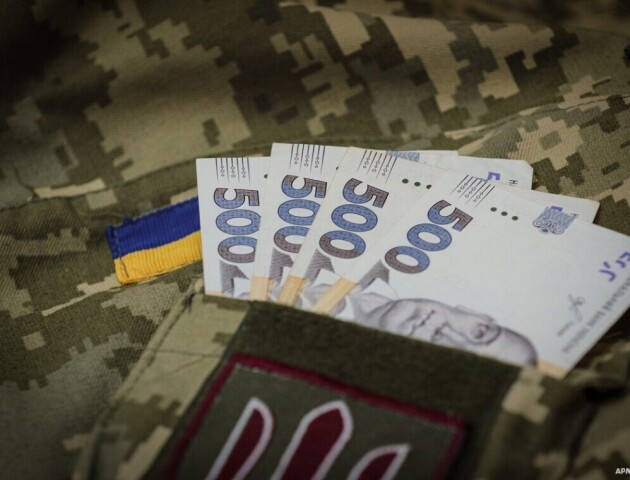 Парламент дозволив місцевим радам виділяти гроші на Сили оборони